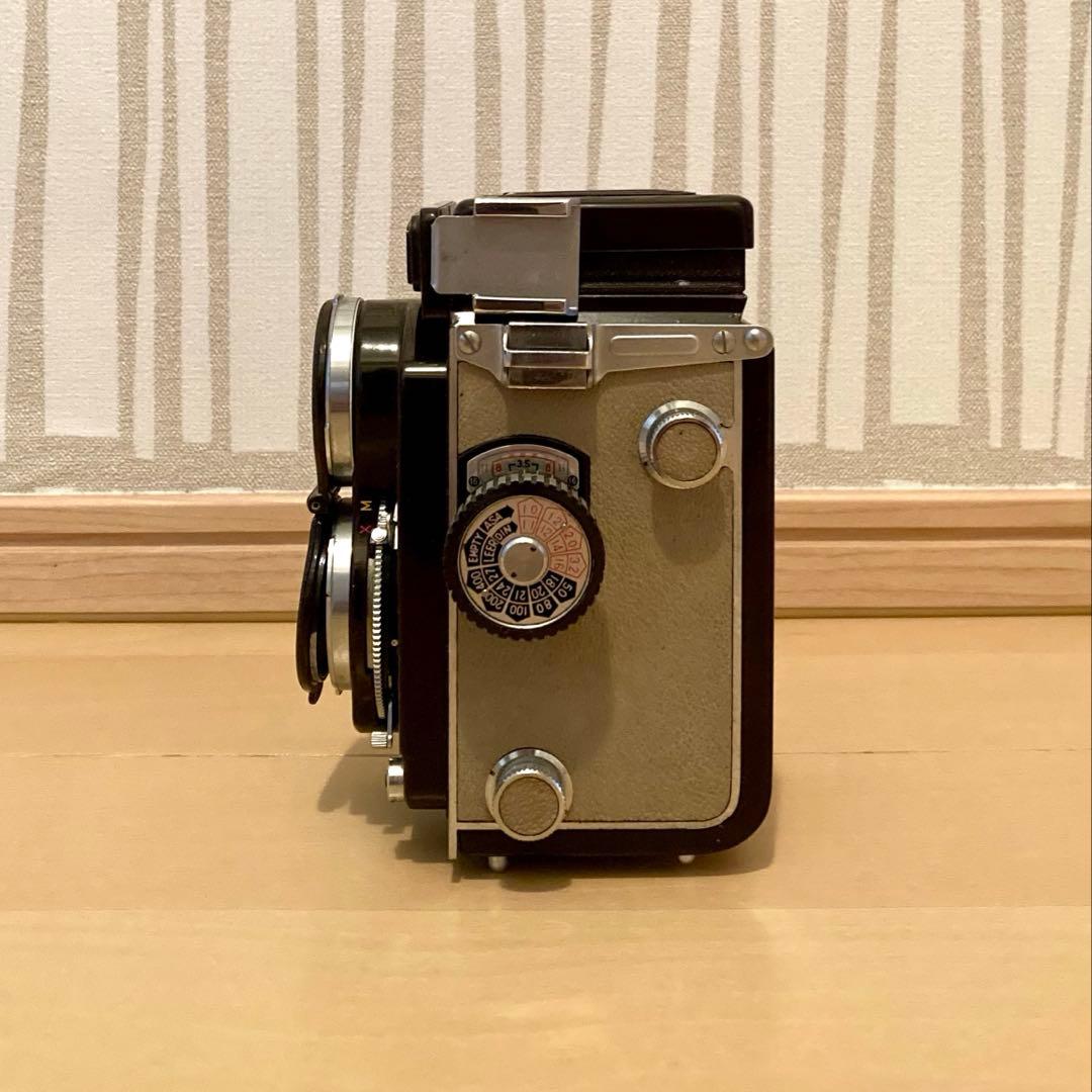 Yashica-44 二眼レフカメラ ヤシカ-44【値下げ】