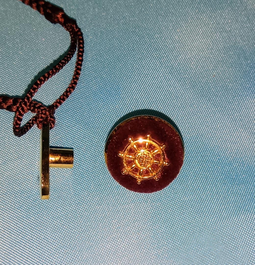 全日本海員組合　功労銀賞　バッチ