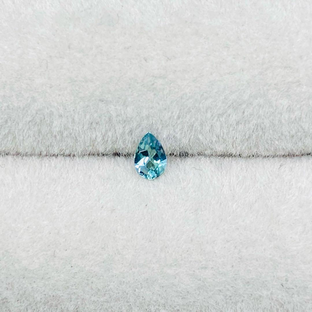 ブルーグリーンコーネルピン