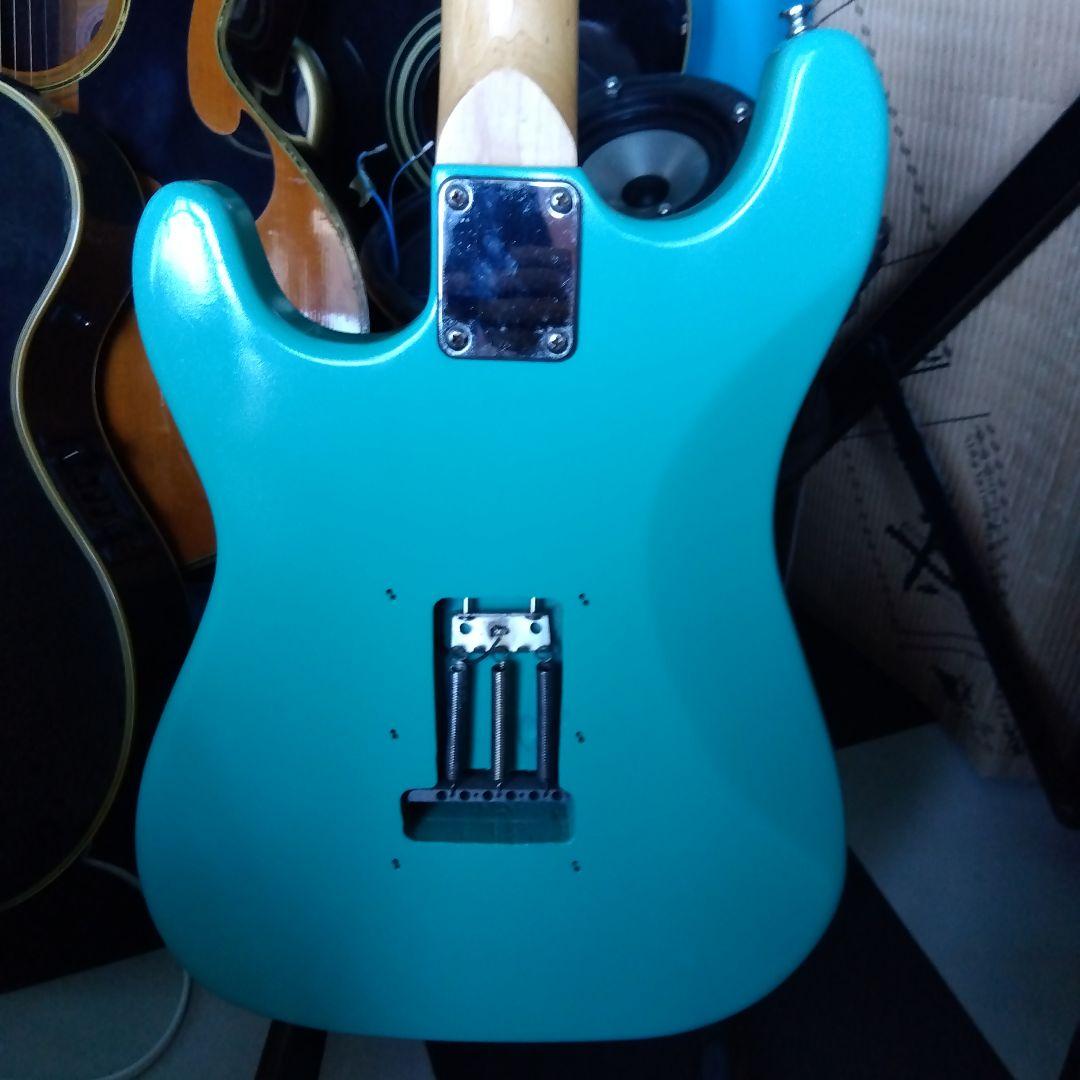 ストラト、 エレキギターエメラルドグリーン…値下げ！