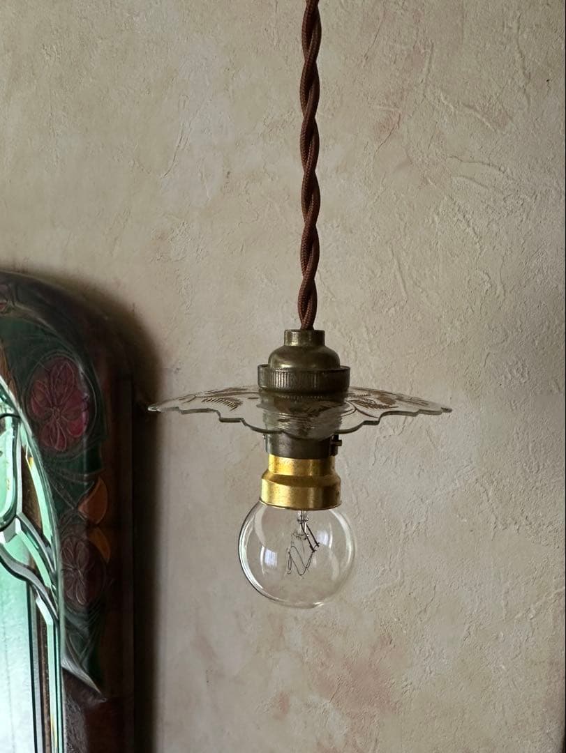 1900年代初頭 フランス アンティーク 金箔で絵付けされた美しいアトリエランプ