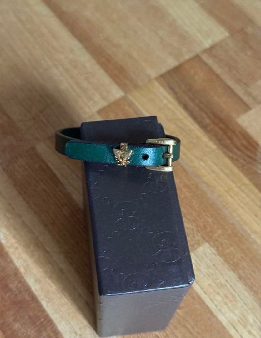 【希少品】GUCCI ミケーレ期 レザーバングル グリーン
