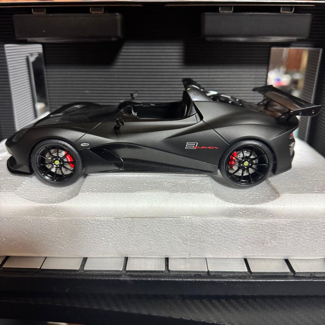 未展示品 オートアート1/18 Lotus 3-Eleven マットブラック