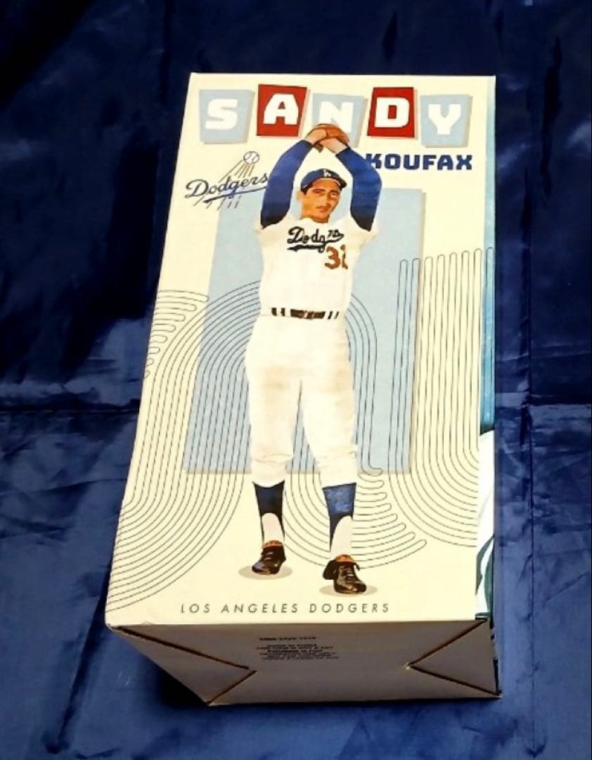 【希少】サンディ・コーファックス　ボブルヘッド　球場配布品