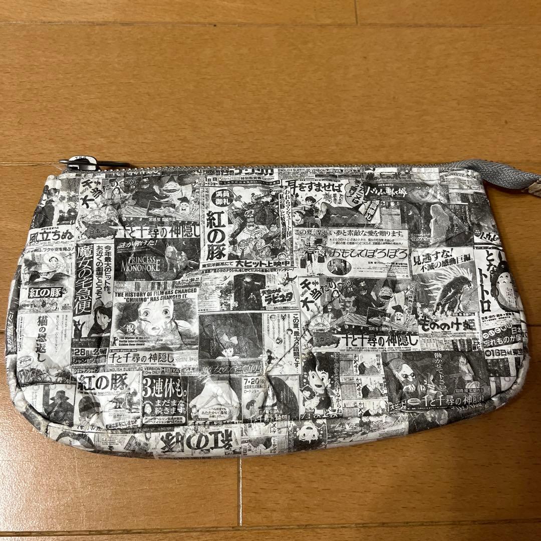 新年限定価格！⭐️激レア！⭐️ジブリ展限定のジブリポスターポーチ！