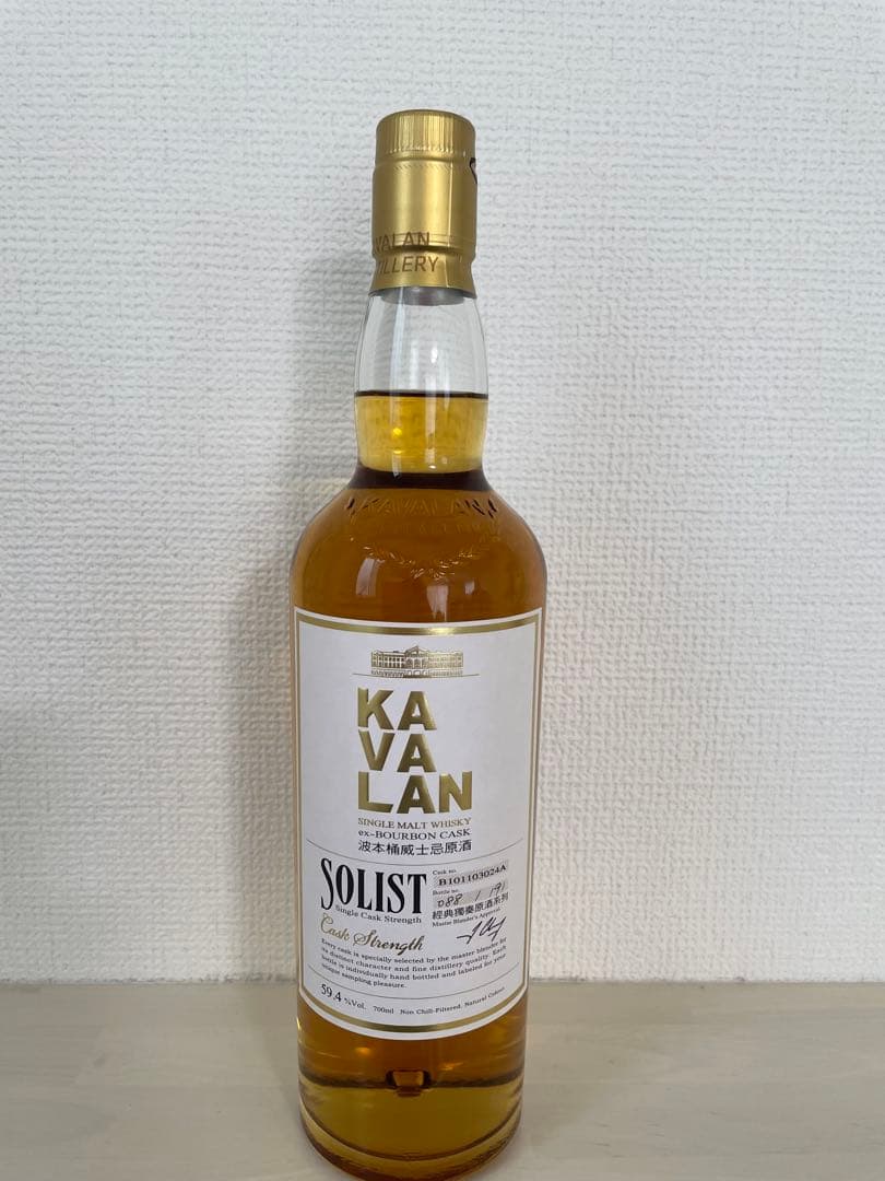 KAVALAN SOLIST 700ml (カバランソリストバーボンカスク)