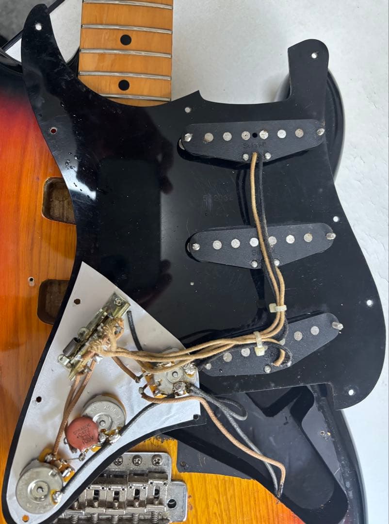 コンポーネントギター Fender Suhr マイケル・ランドー・ピックアップ