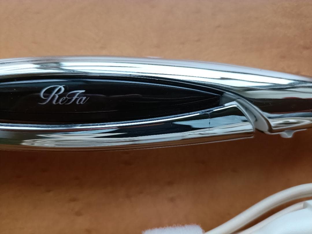 リファビューテック　ストレートアイロン　RE-AC02A