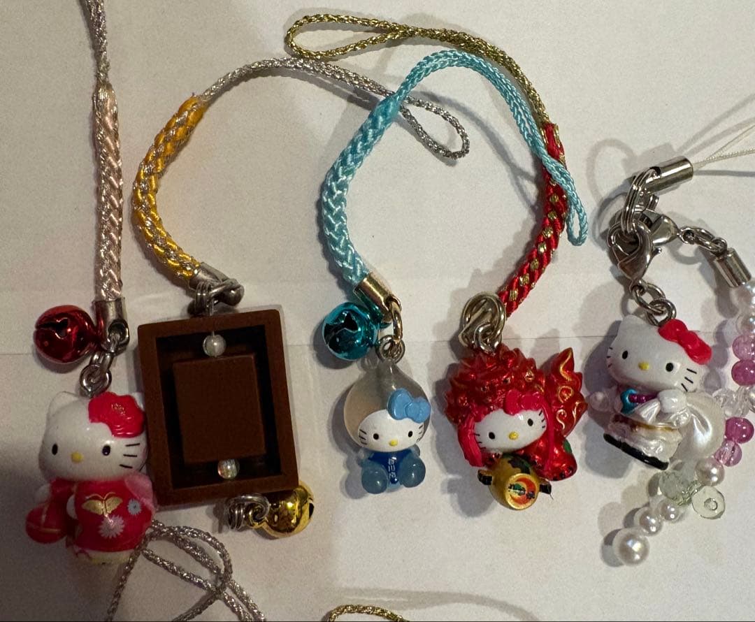 ご当地 キティ 根付け ストラップ 久光 Lifecella 67点 まとめ売り