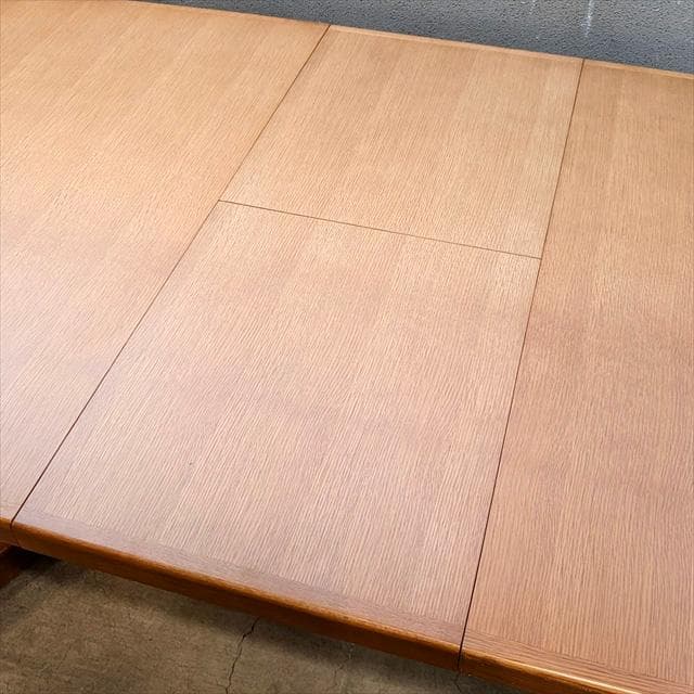 日進木工のGROWエクステンションダイニングテーブル