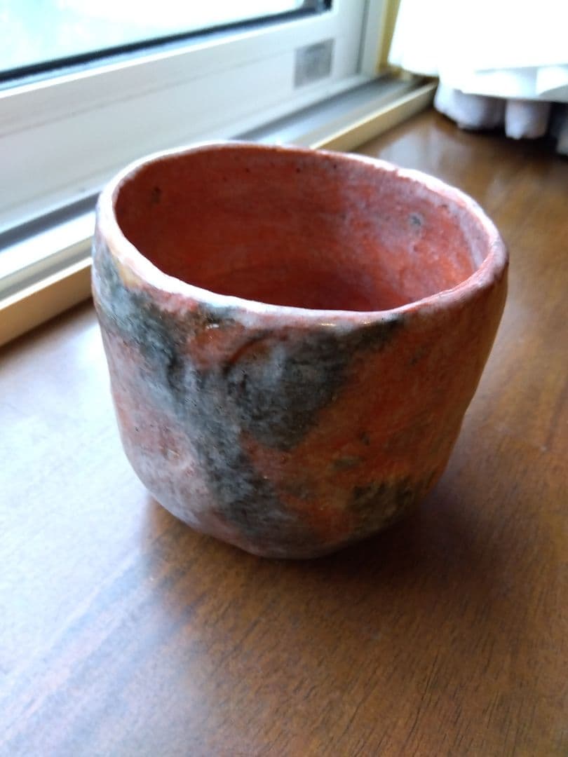仁阿弥道八。赤楽筒茶碗