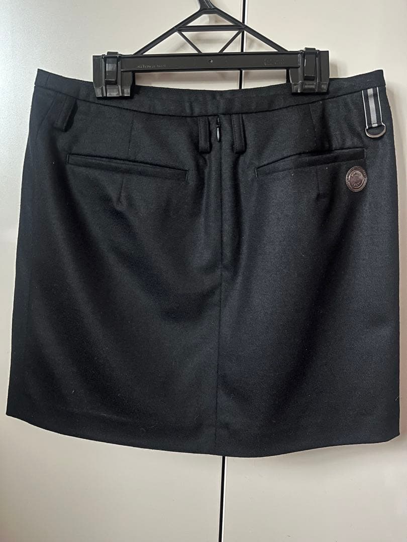 新品未使用！レディース ゴルフ スカート ベージュ黒