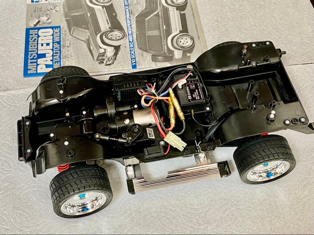 タミヤRCパジェロ ローダウンカスタム仕様（美品）プロポ、メカ付き
