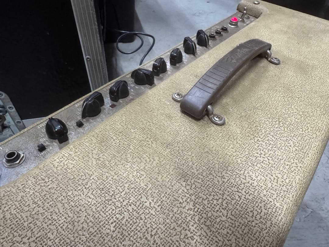 【さらに値下しました】Fender Blues Deluxe 真空管アンプ