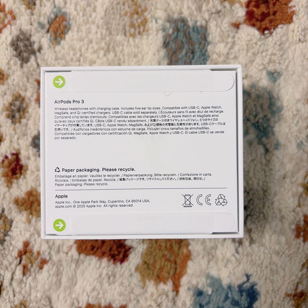 ポ*)様 【新品】AirPods Pro 3 本体 充電ケース付き