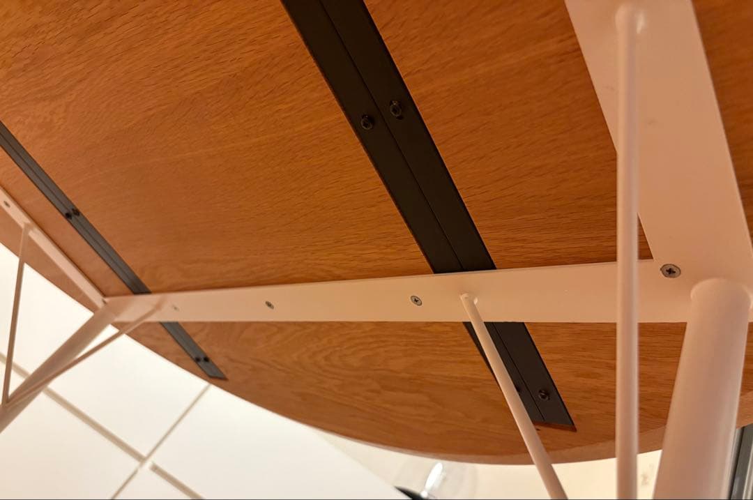 ダイニングテーブル　丸型