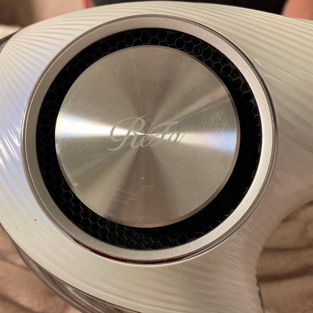 2023年製 ReFa ビューテックドライヤープロ ホワイト　リファ