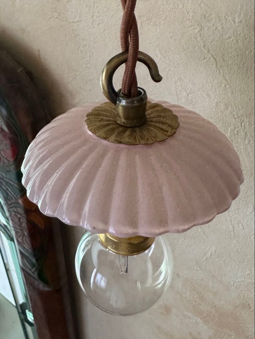 20年代 フランス アンティーク オパリンローズの可愛らしいお花アトリエランプ＊