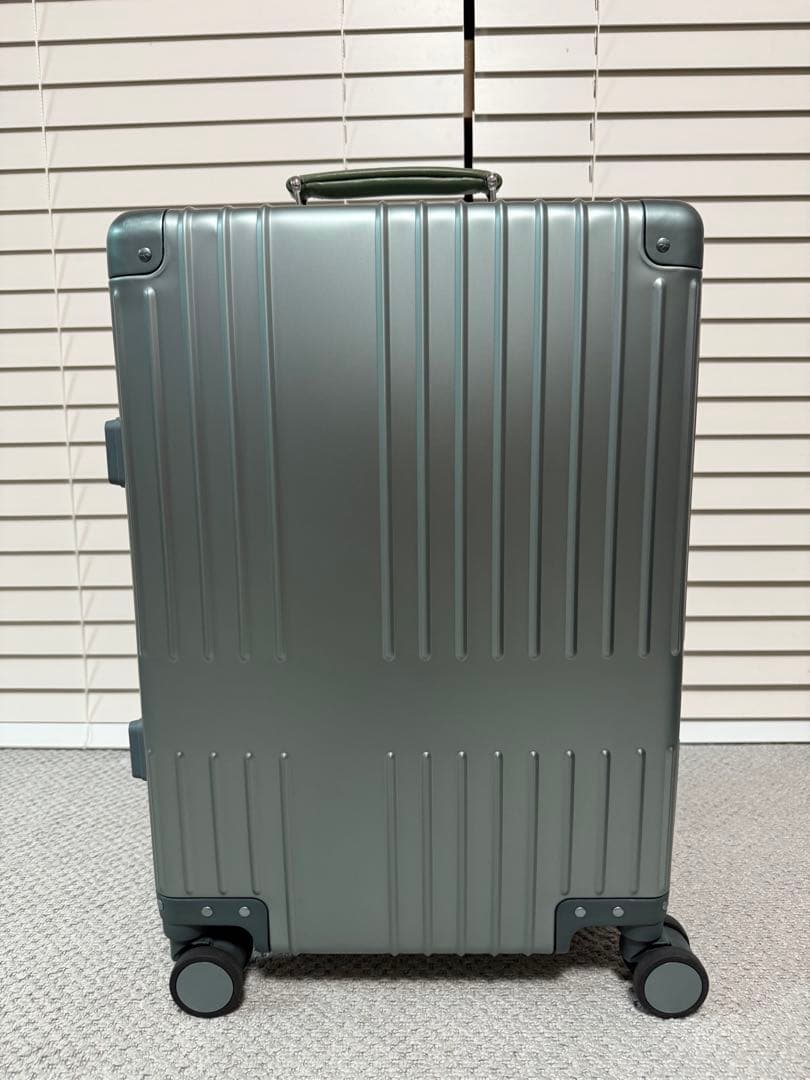 INV1811STP グリーン 36L キャリーケース