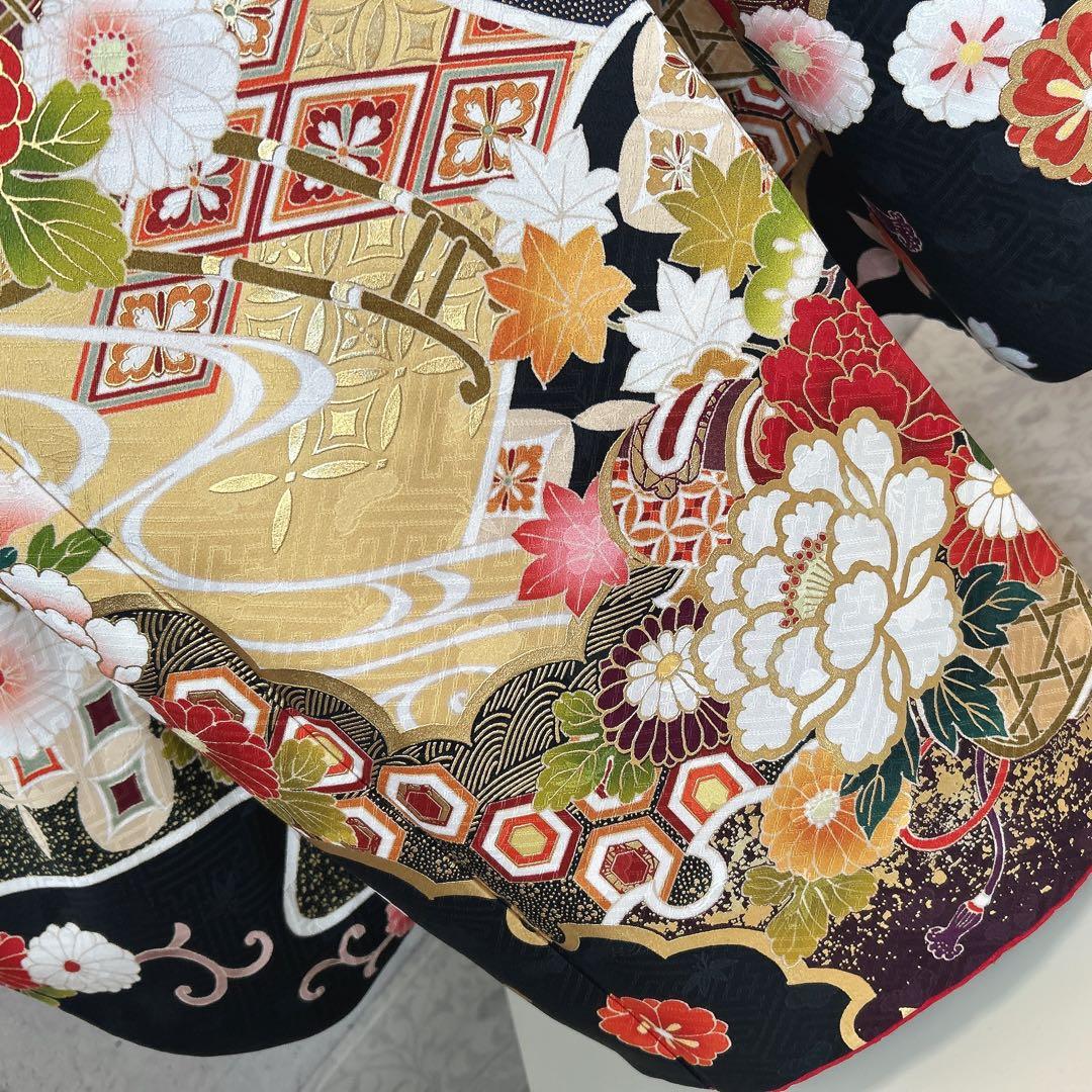 振袖　フルセット　華やか　古典柄　濃い青　豪華　金彩加工　成人式　二十歳