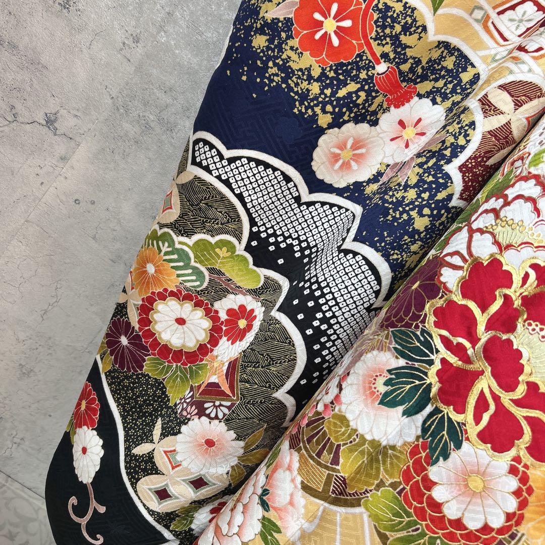 振袖　フルセット　華やか　古典柄　濃い青　豪華　金彩加工　成人式　二十歳