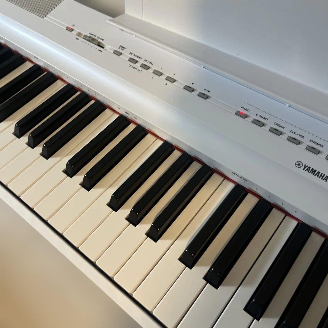 Piano Yamaha P-125 電子ピアノ