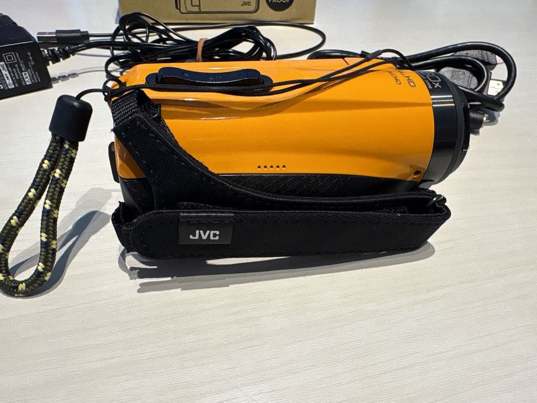 JVC Everio R ビデオカメラ　GZ-R470