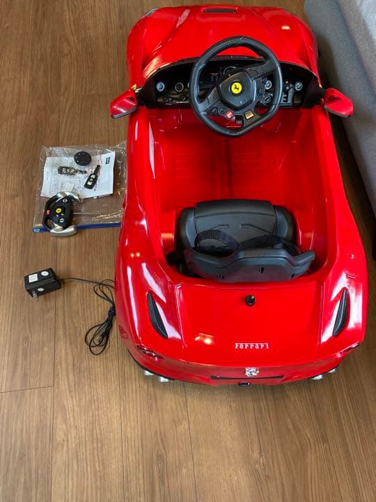 子供用　自動車　電動カー　ラジコン