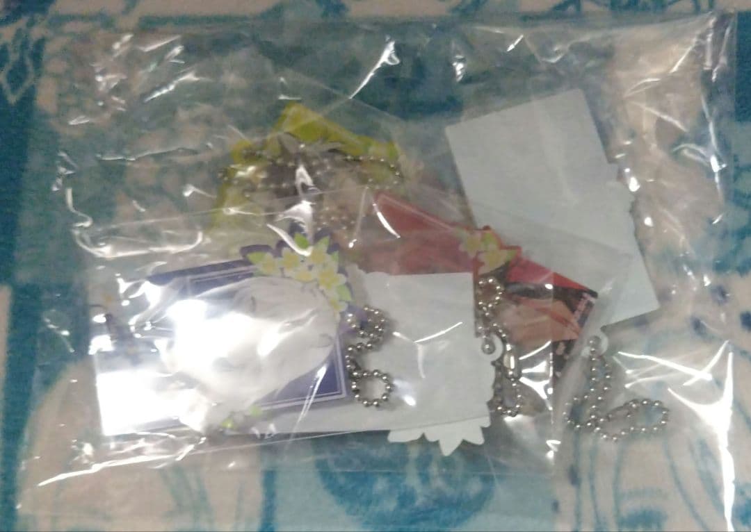 Honey Vibesハニヴ新品未開封オトメイトアクリルキーホルダー宝島