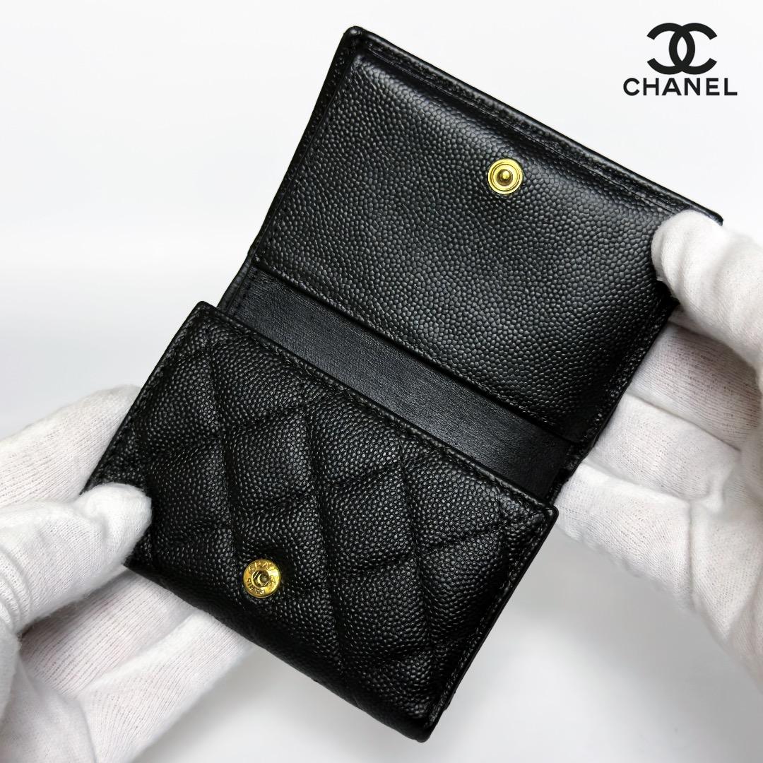正規品　新型タイプ　シャネル　マトラッセ　ゴールド金具　Wホック　三つ折り財布