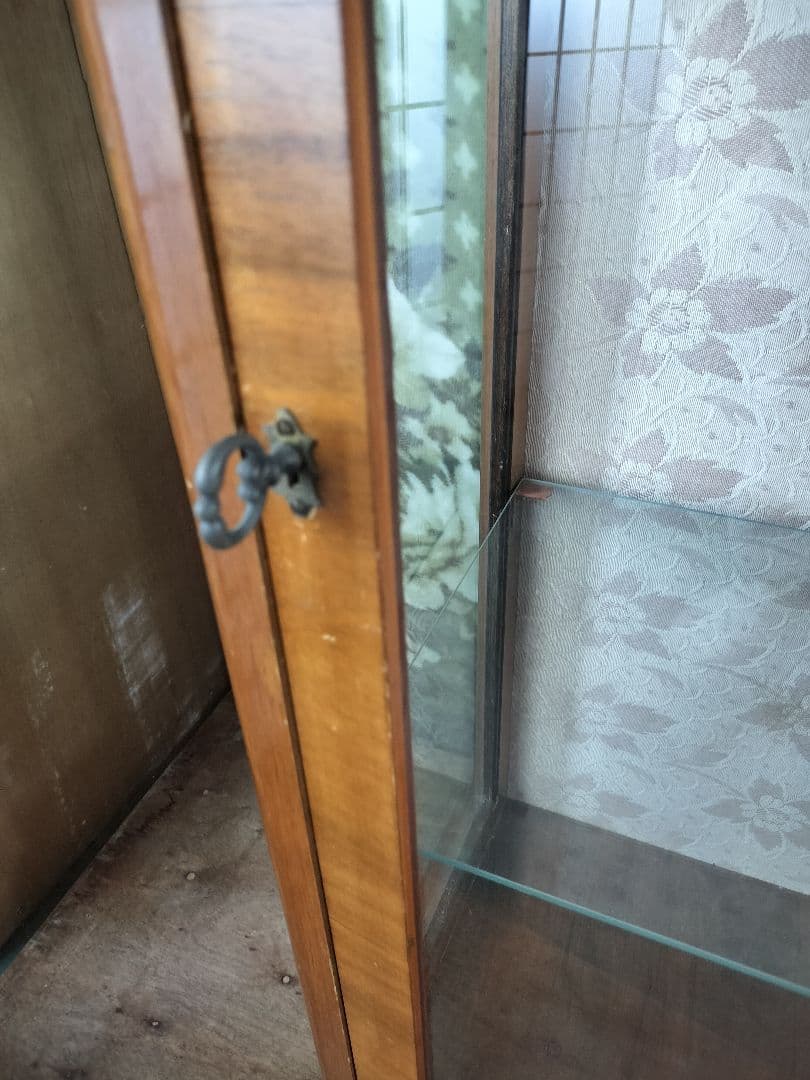 グラスキャビネット　ウォールナット　アンティーク　キャビネット　最終値下げ