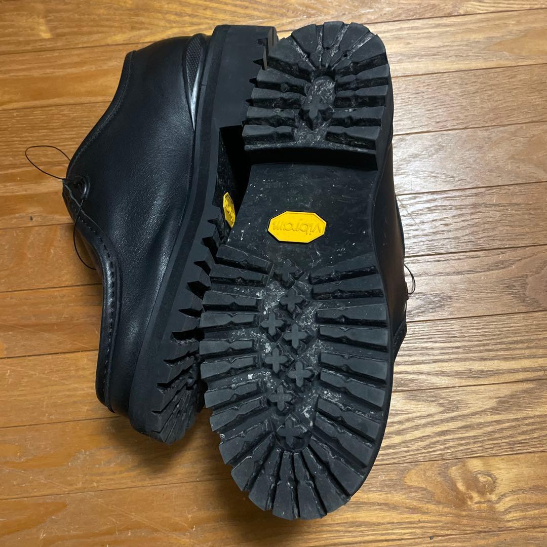 黒 モカシンスタイル シューズ ビブラムソール