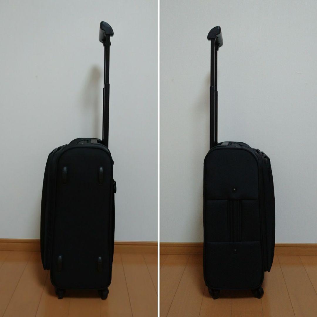 無印良品　四輪キャリーバッグ　黒　中　26リットル　スーツケース　Мサイズ