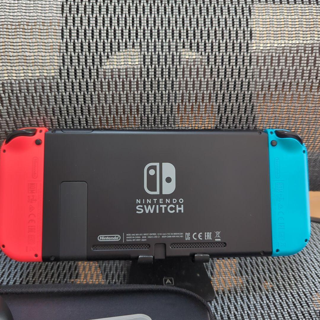 Nintendo Switch 本体 付属品完備　マリオカート8 MicroSD