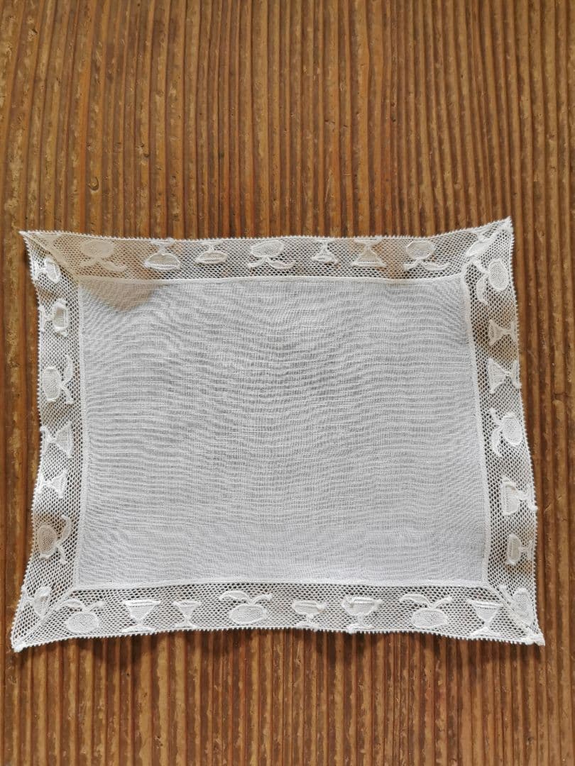 アンティーク カクテルグラス＆ゴブレット＆果実 手刺繍トリム 極薄クロス β