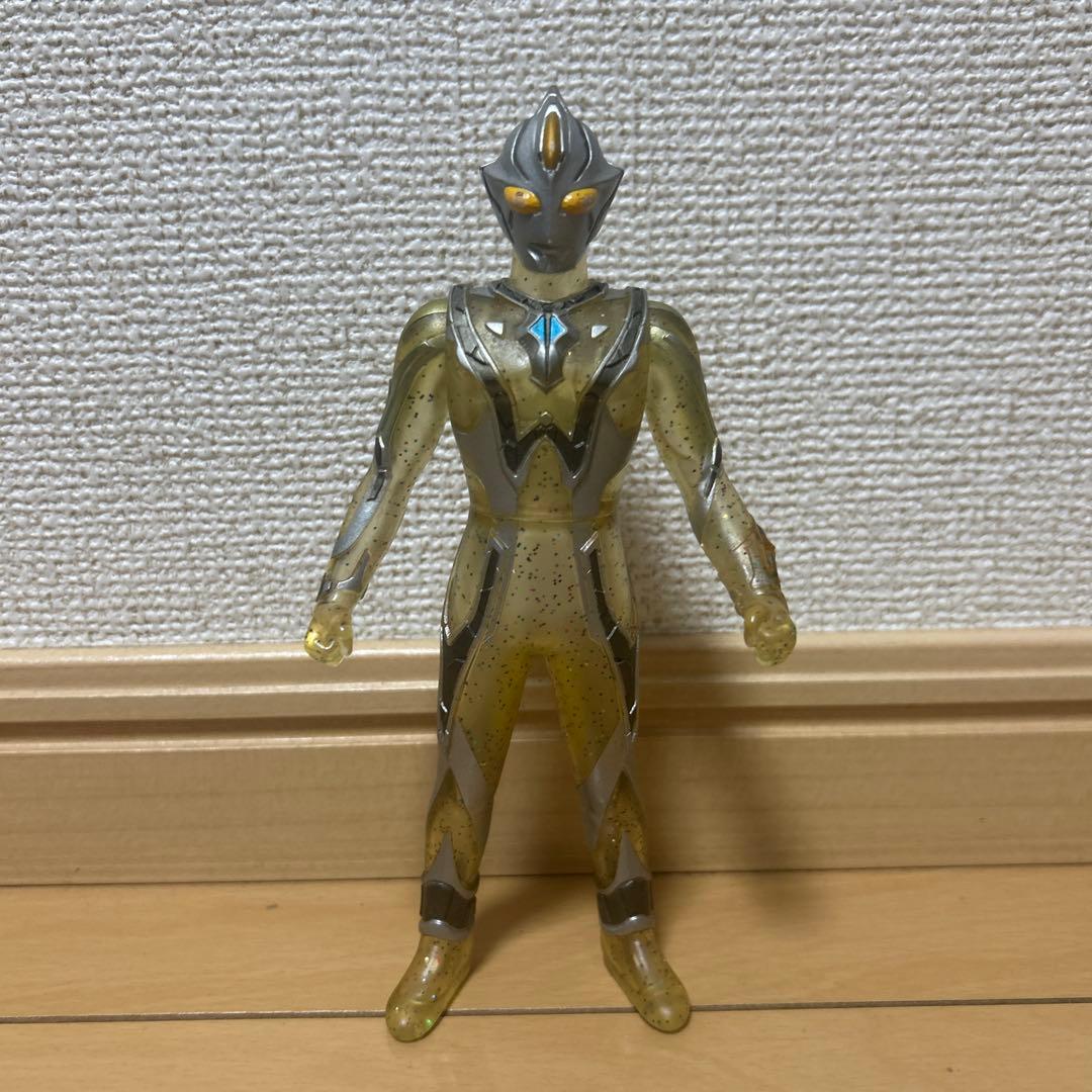 ウルトラマンメビウス&Uキラーザウルスセットスペシャルカラーバージョン