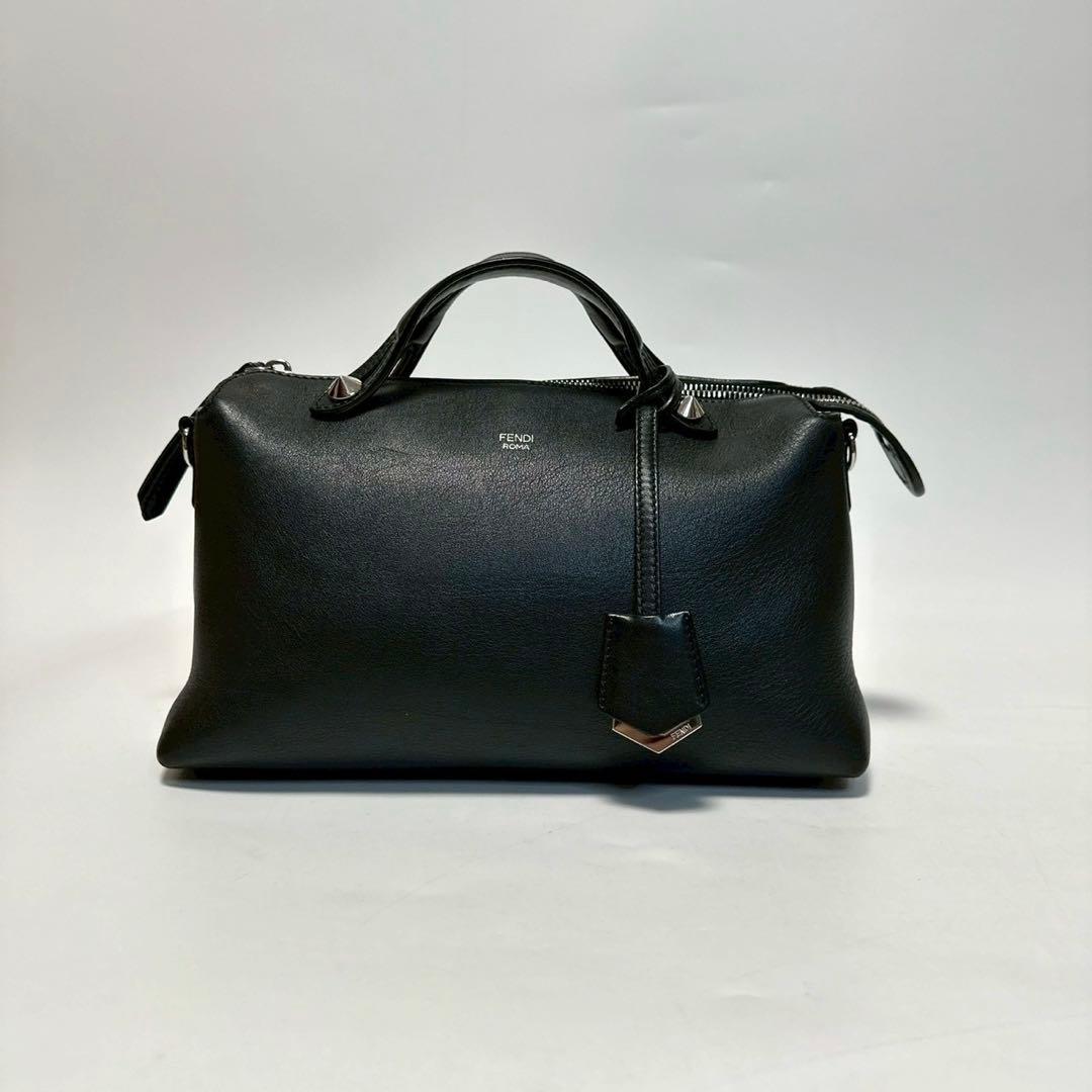 u25【極美品】保存袋付フェンディバイザウェイ　ミディアム黒2wayショルダー.