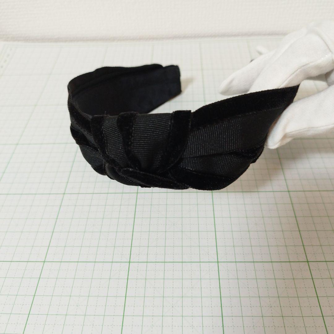 Jennifer Ouellette ブラック ヘアバンド