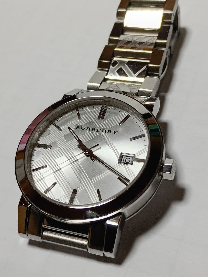 【専用】BURBERRY バーバリー シルバー クォーツ BU9037稼動中古品