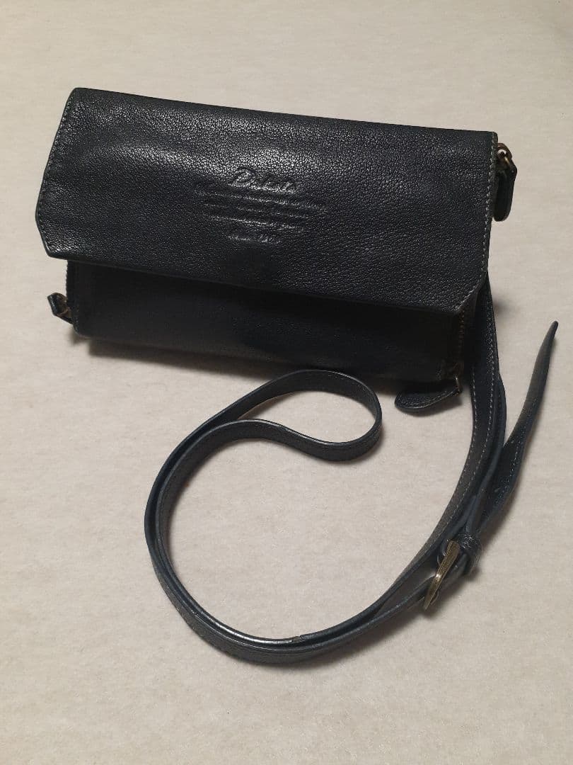 Dakotaお財布ポシェット