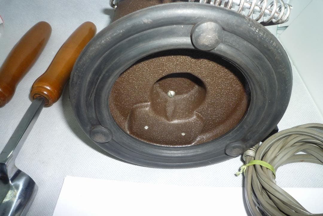 ①タキイ　和裁電化鏝　和裁コテ　和裁こて　鏝２本付