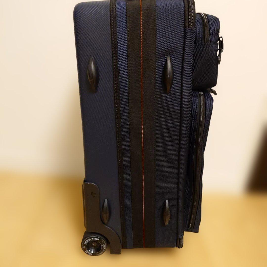 イノベーター INNOVATOR ソフトキャリーケース ネイビー