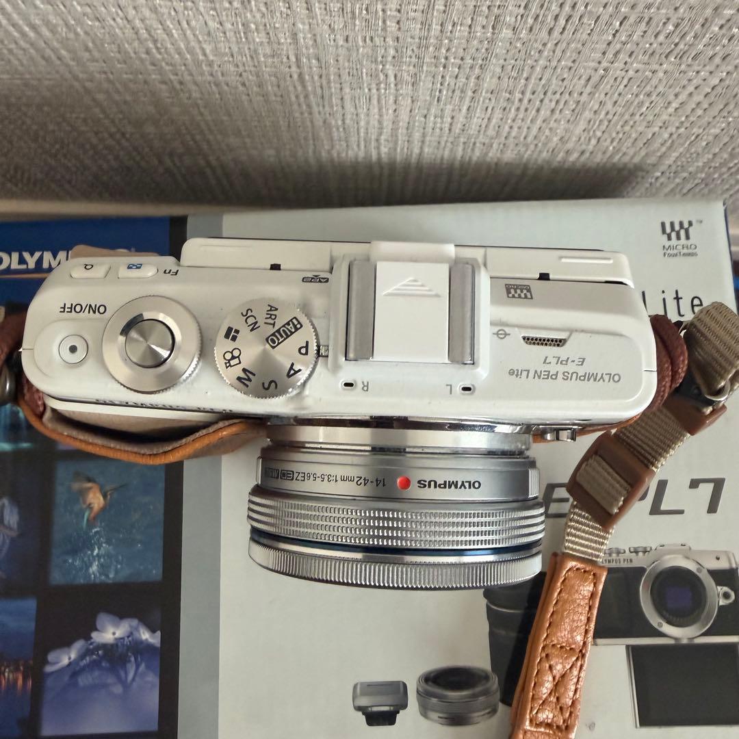 オリンパス ミラーレス一眼 PEN Lite E-PL7 Wi-Fi