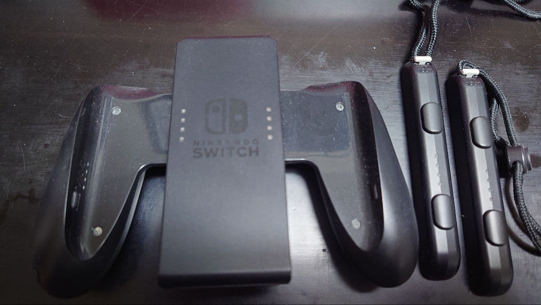 Nintendo Switch 本体 純正ケース付き プロコンもお付けします！