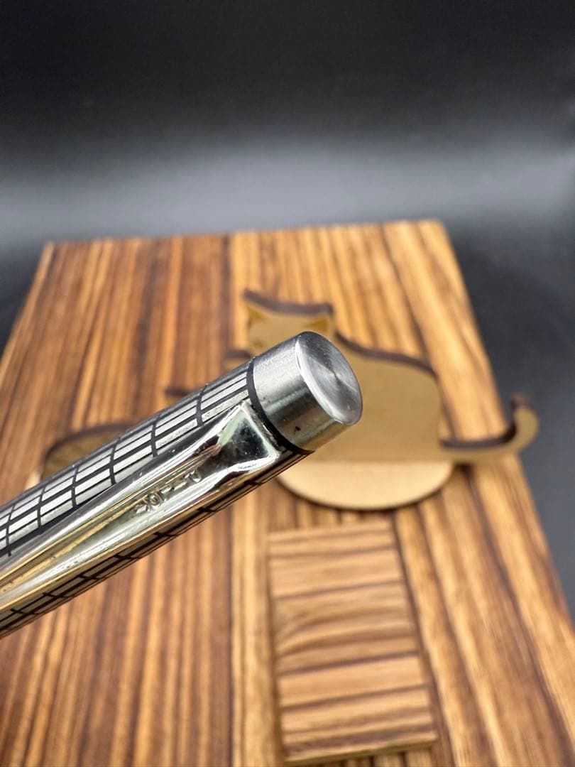 Pilot 万年筆 エリート 蝕刻 ショート 18K