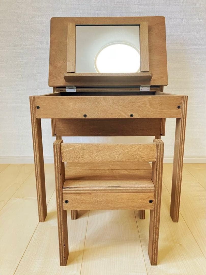 ミニドレッサー　キッズチェア　子供用　おままごと　いす　お祝い　ハンドメイド