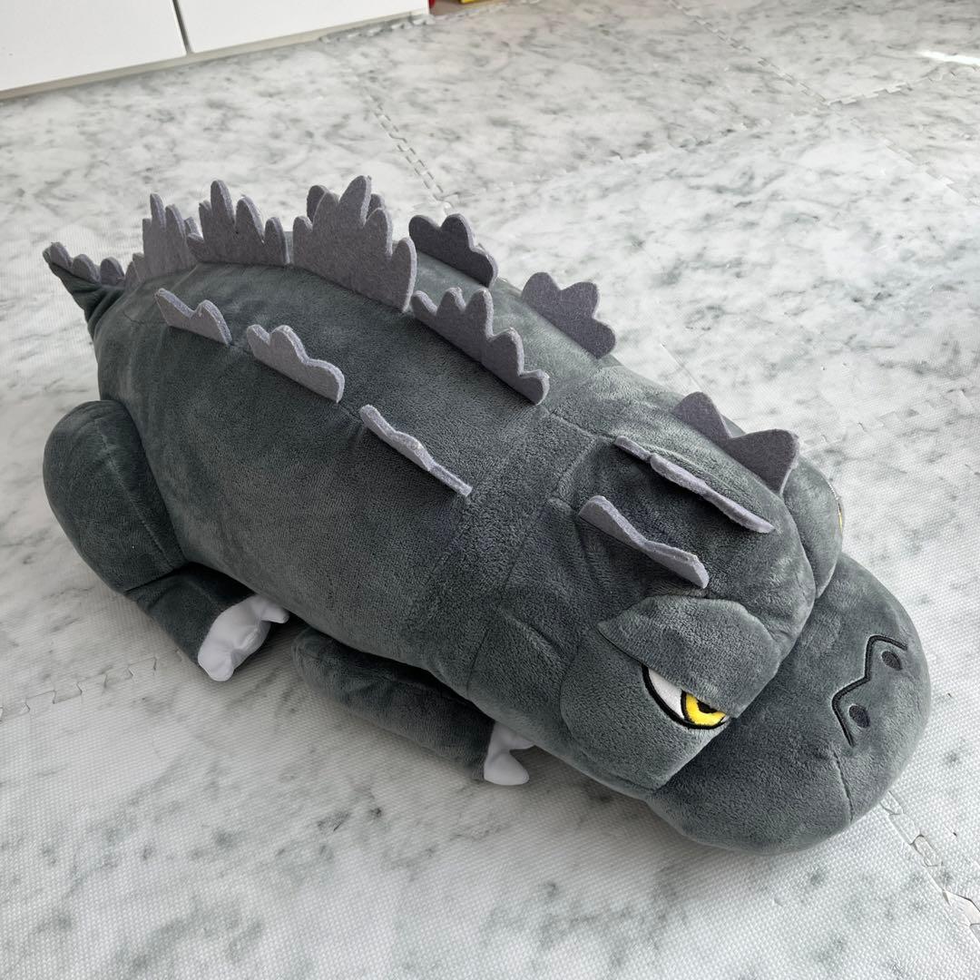 しまむら ゴジラ ダイカットクッション　ぬいぐるみ