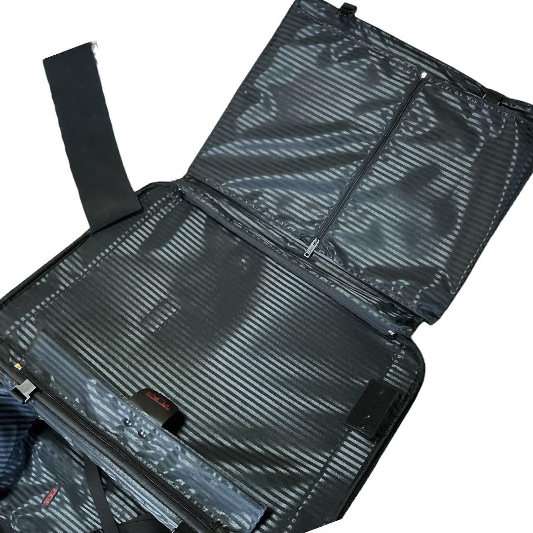 トゥミ 良品 超大容量 多収納 大型 キャリーバッグ キャリーケース ブラック