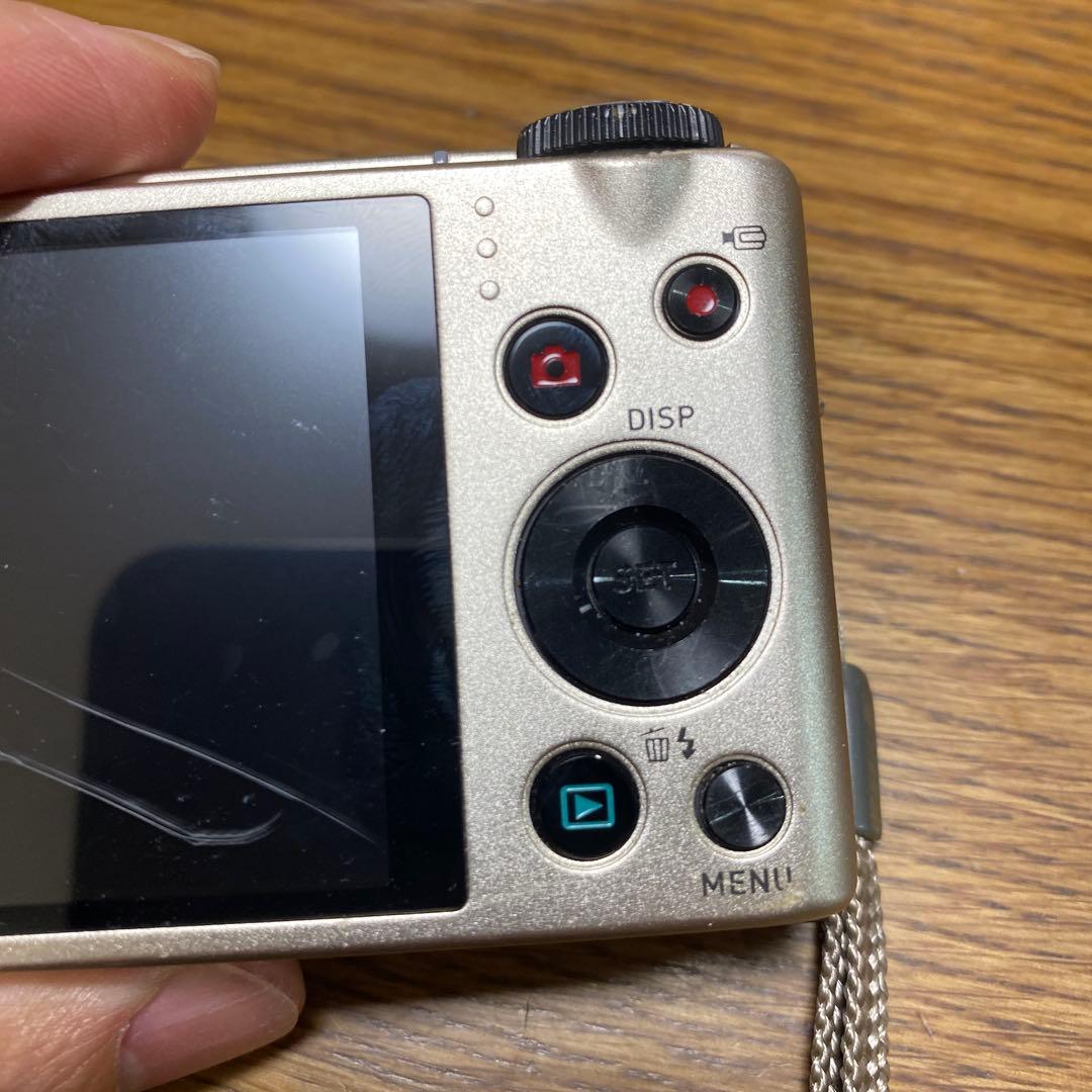 カシオ　EXILIM EZ-ZR300 ジャンク扱い　本体のみ