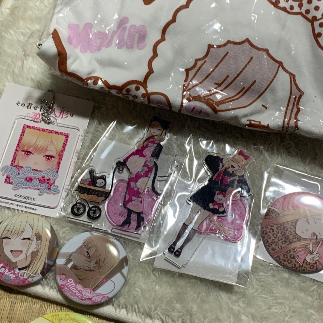 その着せ替え人形は恋をする　くじ　アクスタ　色紙　まとめ　缶バッジ